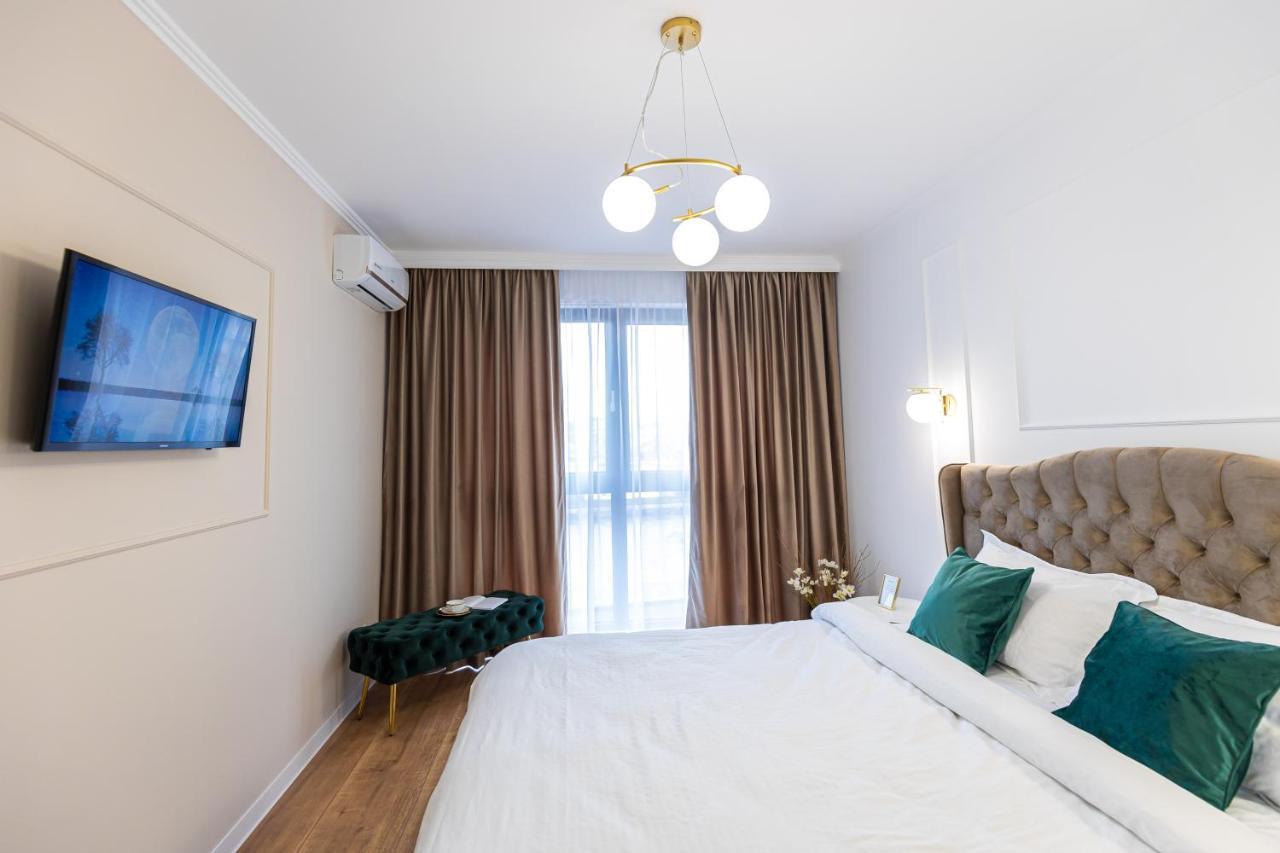 Moon Luxury Apartment - Sunset View Kaloşvar Dış mekan fotoğraf